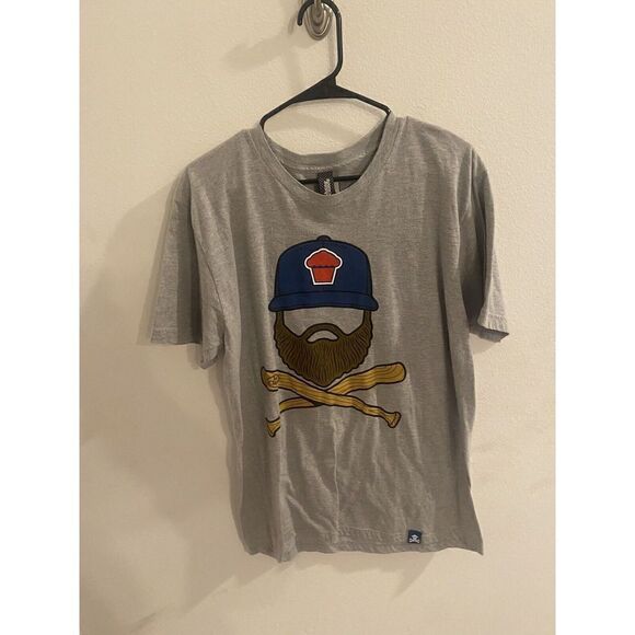 JOHNNY CUPCAKES BRAND MIKE NAPOLI T SHIRT Jersey Beard Baseball Bats Gray Large - Picture 1 of 6